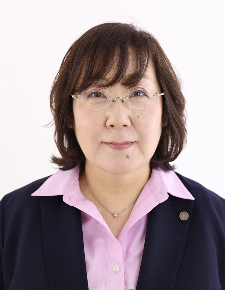 代表　中村　雅美（俊子）